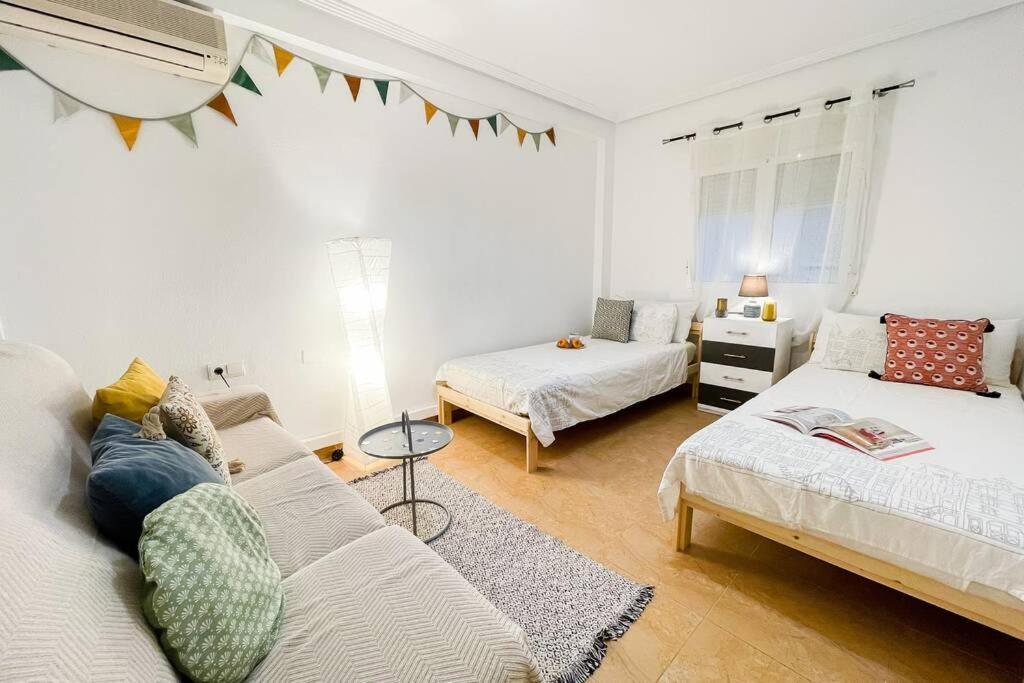Coqueto Y Amplio Apartamento A 15 Min De La Playa Alicante Zewnętrze zdjęcie