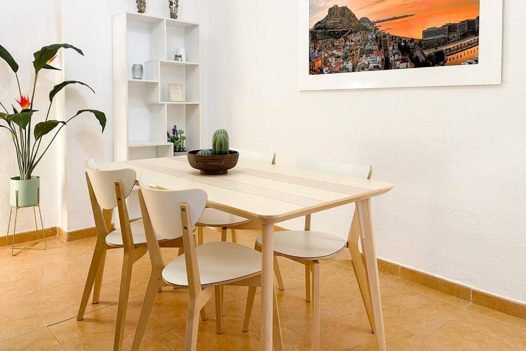 Coqueto Y Amplio Apartamento A 15 Min De La Playa Alicante Zewnętrze zdjęcie